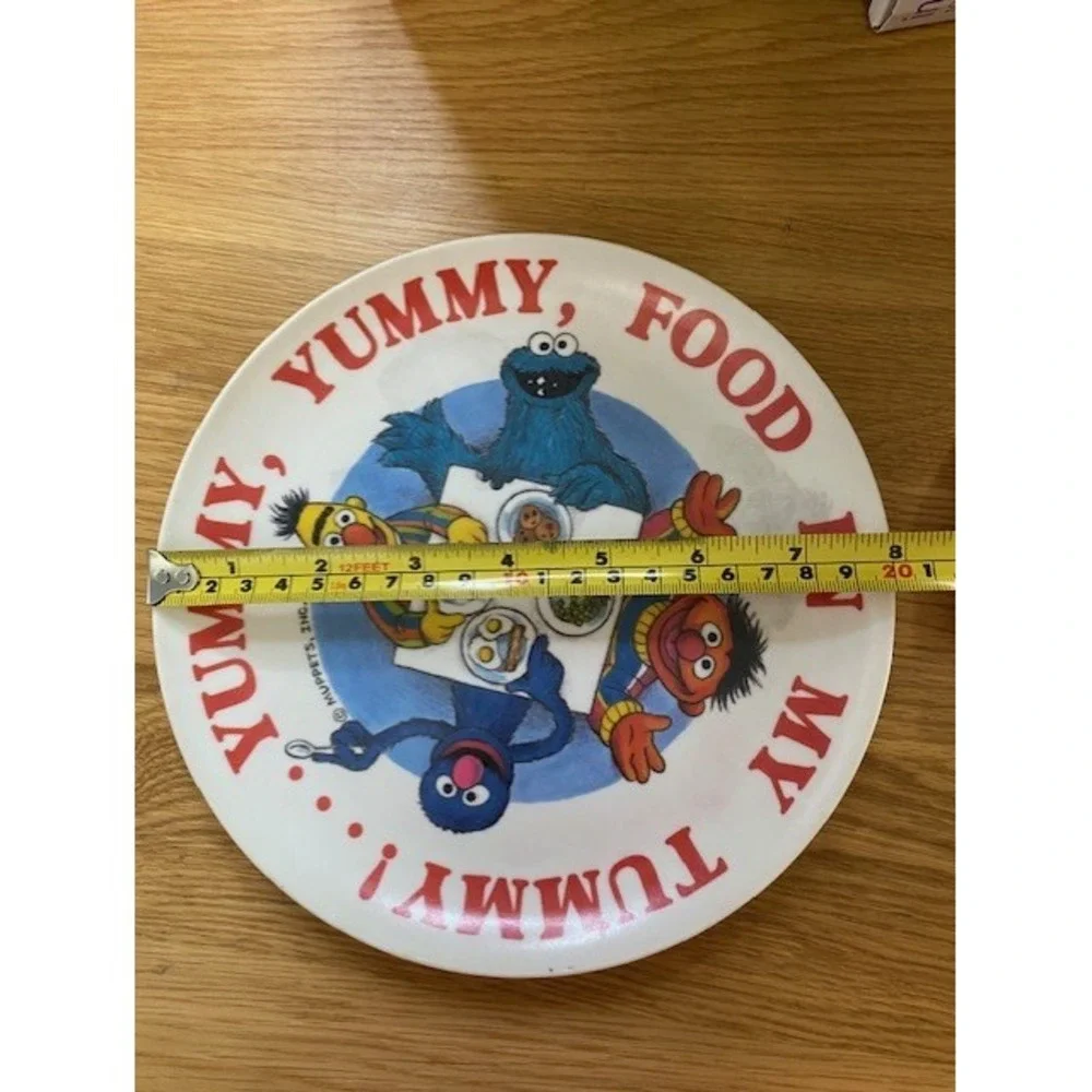 Peter Pan Sesame Street Plate Kids 8in White Good Vintage Melamine Muppets